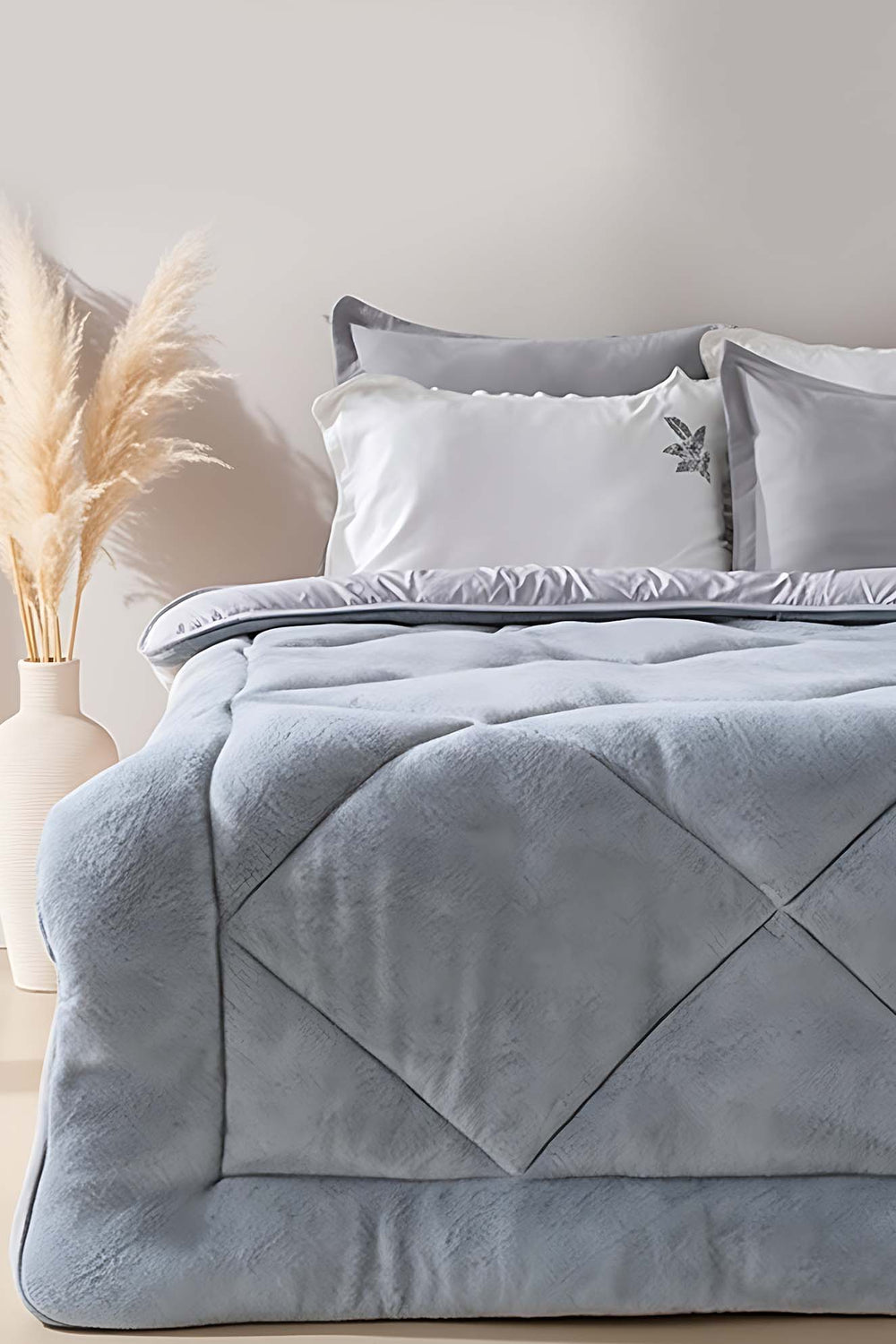 Gri Loura Tek Kişilik Çift Taraflı Lüx Wellsoft Yorgan 155x215 cm