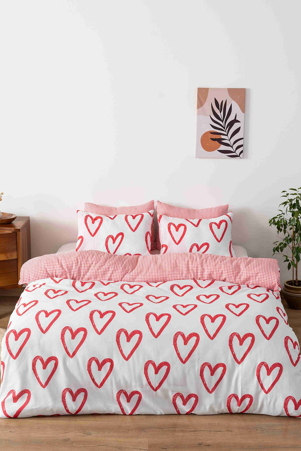 Ekose Kırmızı Kalpler Çift Kişilik Outlet Nevresim Takımı Pamuklu