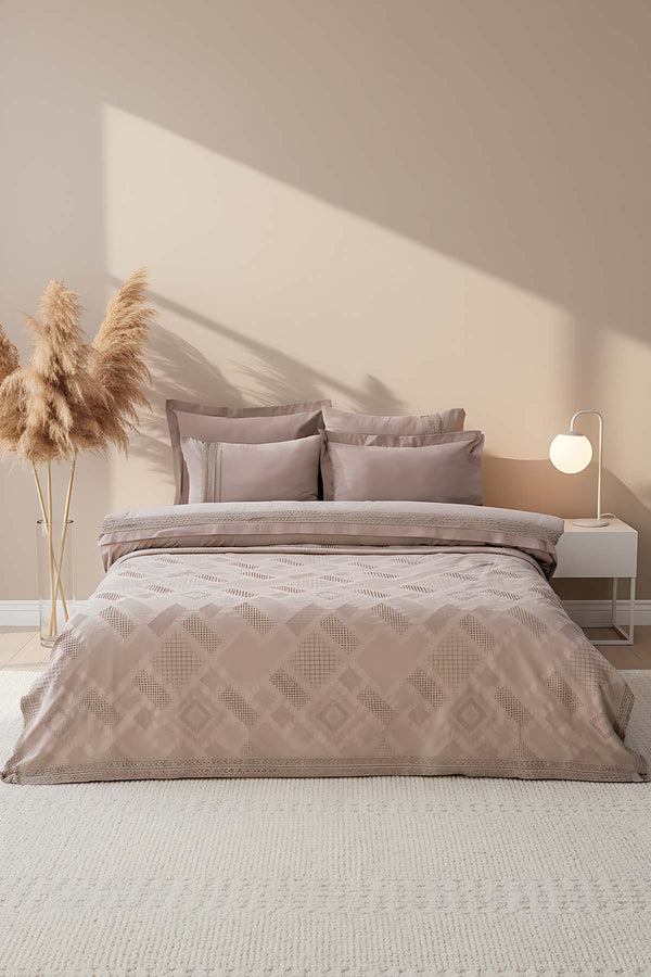 Freya Vizon Güpürlü Çift Kişilik Nevresimli Pike Seti - 7 Parça Çeyiz Seti