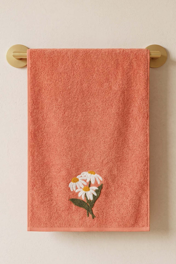 Büyük Papatya Nakışlı %100 Pamuklu 5'li Havlu Seti 50x90 cm
