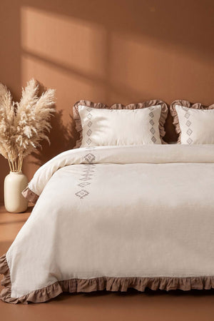 Damask Flora Çift Kişilik %100 Pamuklu Nevresim Takımı - 4 Parça