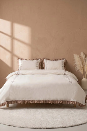 Damask Flora Çift Kişilik %100 Pamuklu Nevresim Takımı - 4 Parça