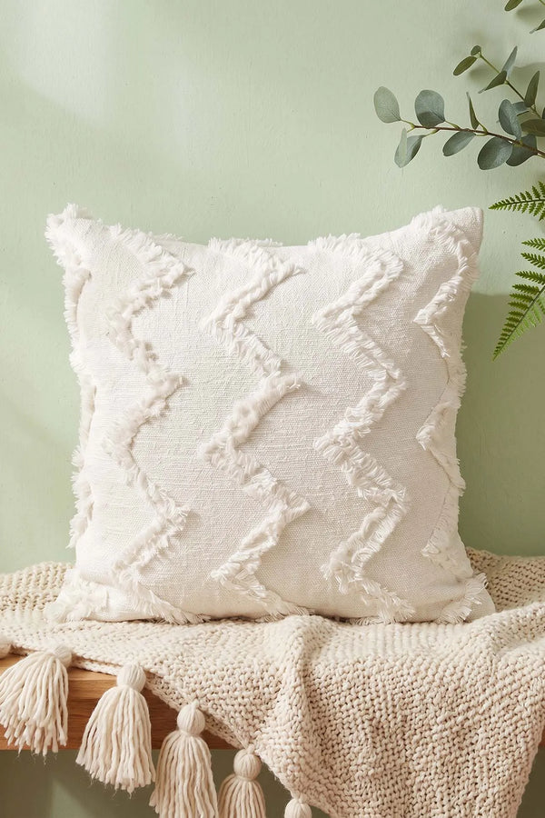 Krem Zigzag Desenli Kabartma Dokulu Dekoratif Kırlent Kılıfı
