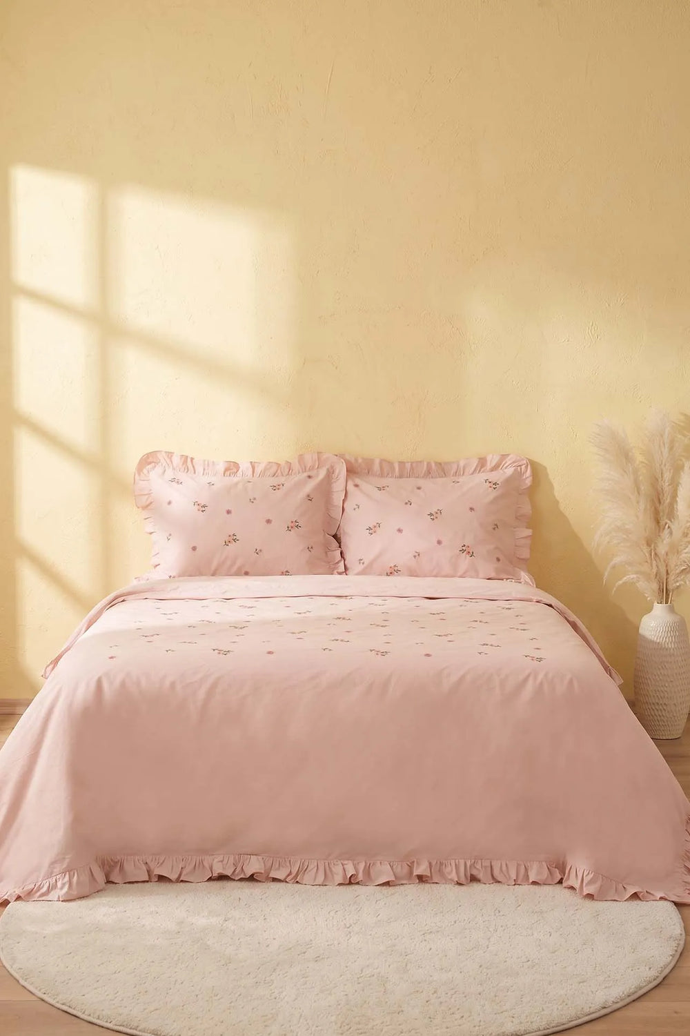 Pembe Daisy Glow Çift Kişilik %100 Pamuklu Nevresim Takımı - 4 Parça