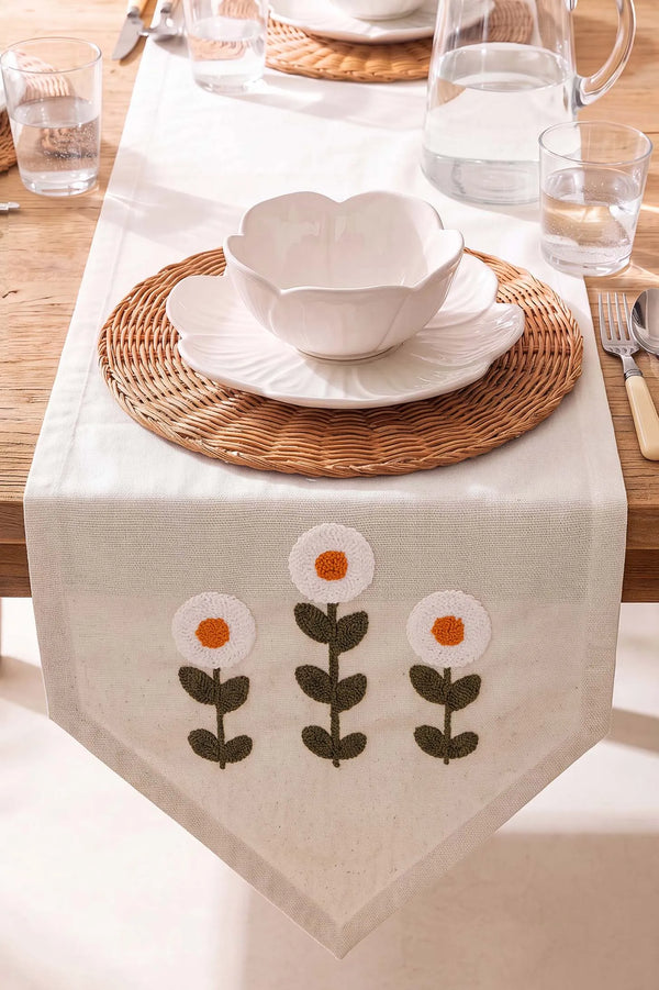 Daisy Cream Kasso Punch İşlemeli Runner 35x110 cm