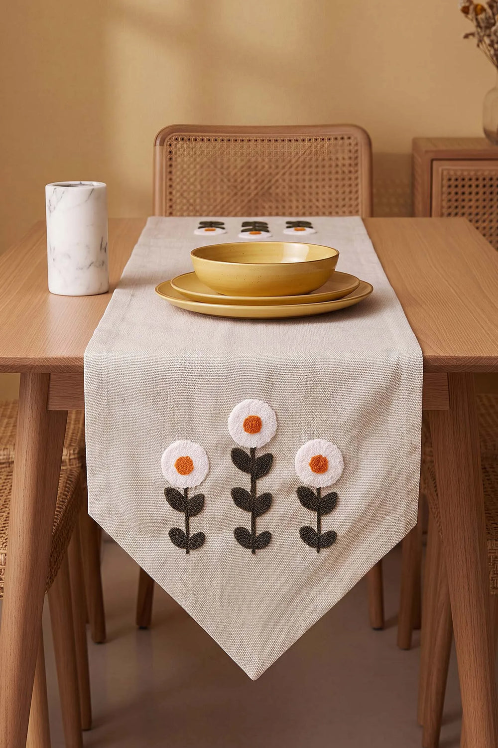 Daisy Cream Kasso Punch İşlemeli Runner 35x110 cm