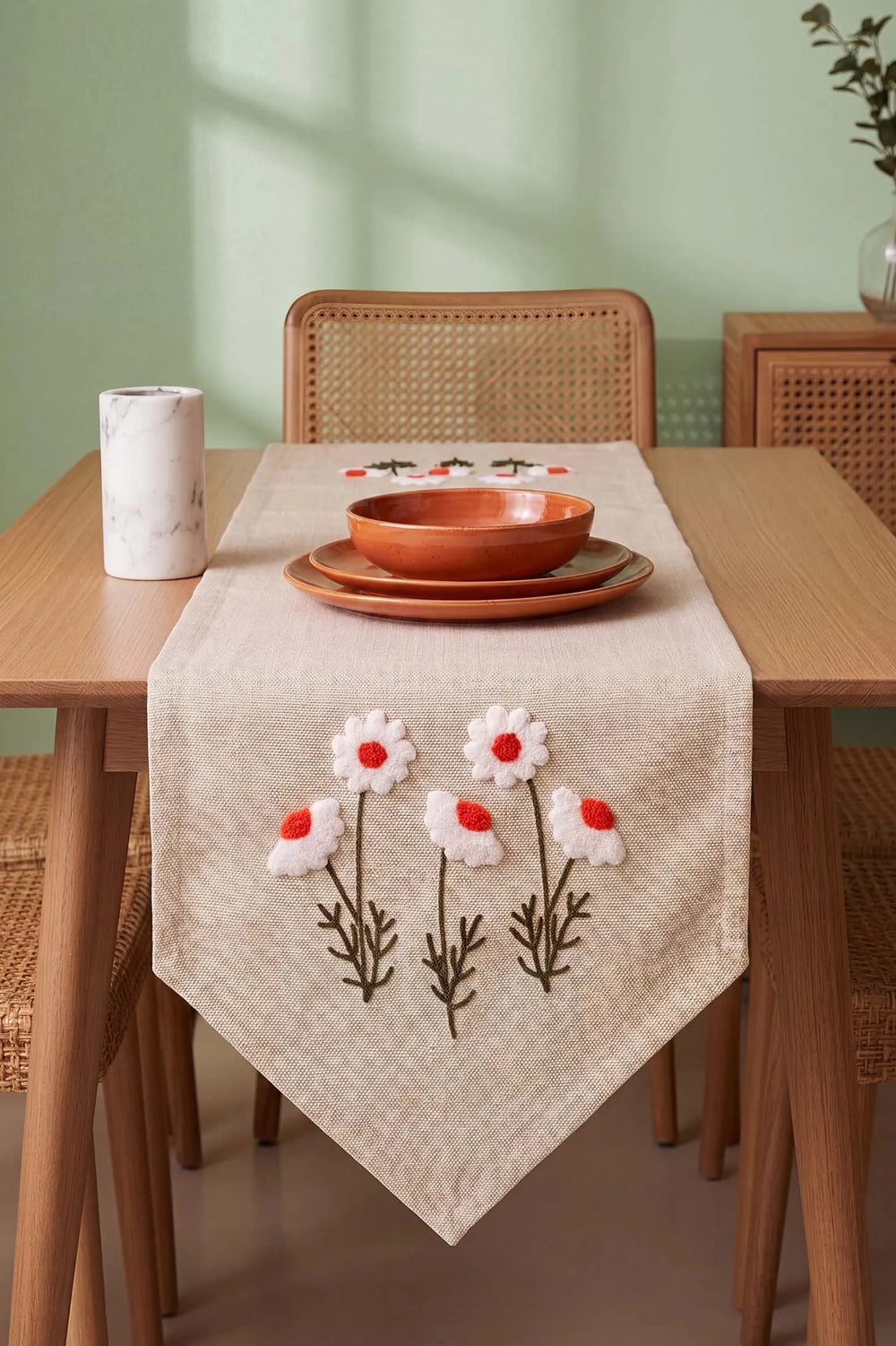 Daisy Puff Kasso Punch İşlemeli Runner 35x110 cm