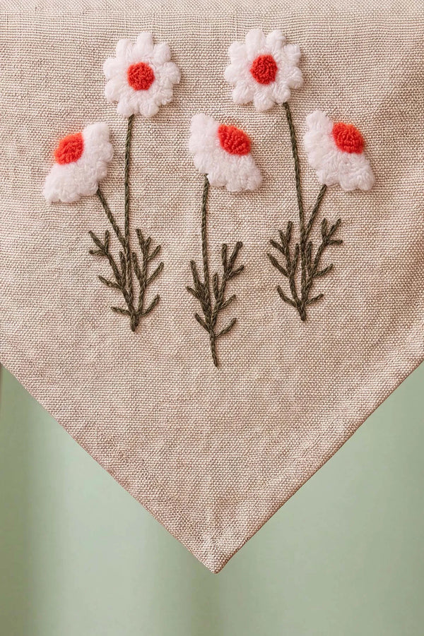 Daisy Puff Kasso Punch İşlemeli Runner 35x110 cm