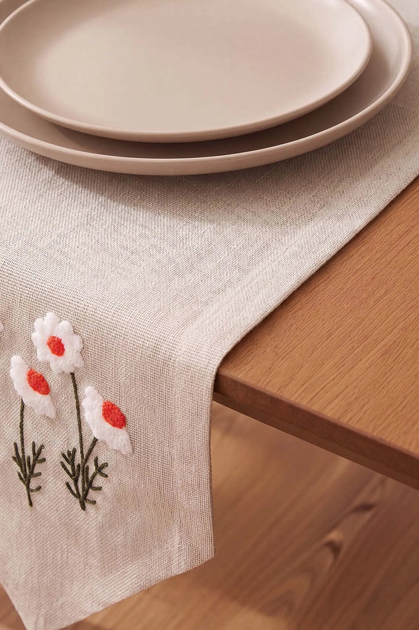 Daisy Puff Kasso Punch İşlemeli Runner 35x110 cm