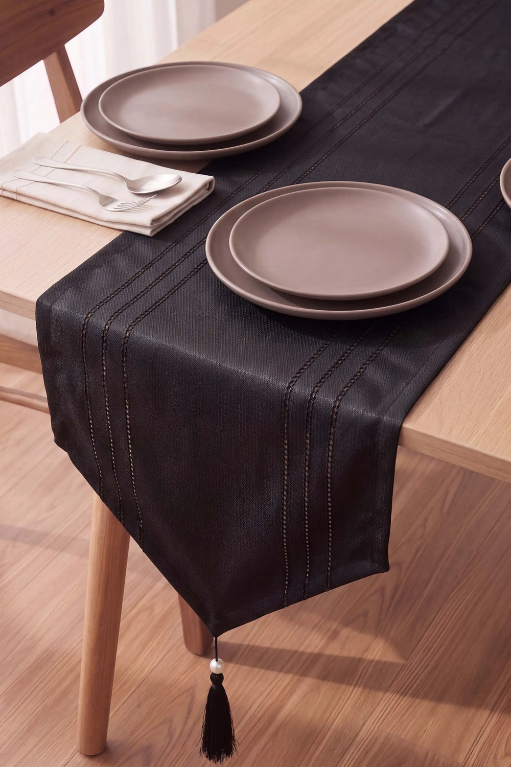 Siyah Diana Karlina Püsküllü Runner 35x140 cm