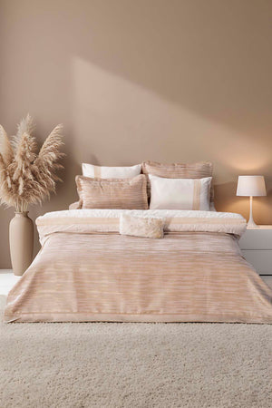 Alina Cappuccino Nakışlı Çift Kişilik Nevresimli Pike Seti - 8 Parça Çeyiz Seti