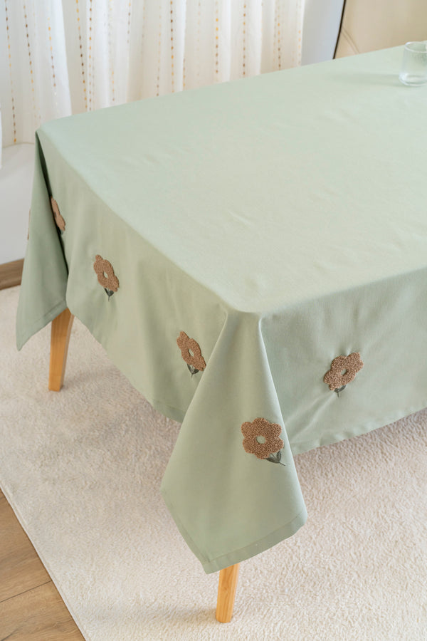 Florita Yeşil Punch İşlemeli Dertsiz Leke Tutmaz Masa Örtüsü 160x220 cm