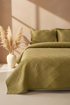 Edda Haki Nakışlı Çift Kişilik Yatak Örtüsü Takımı 3 Parça Uyku Seti