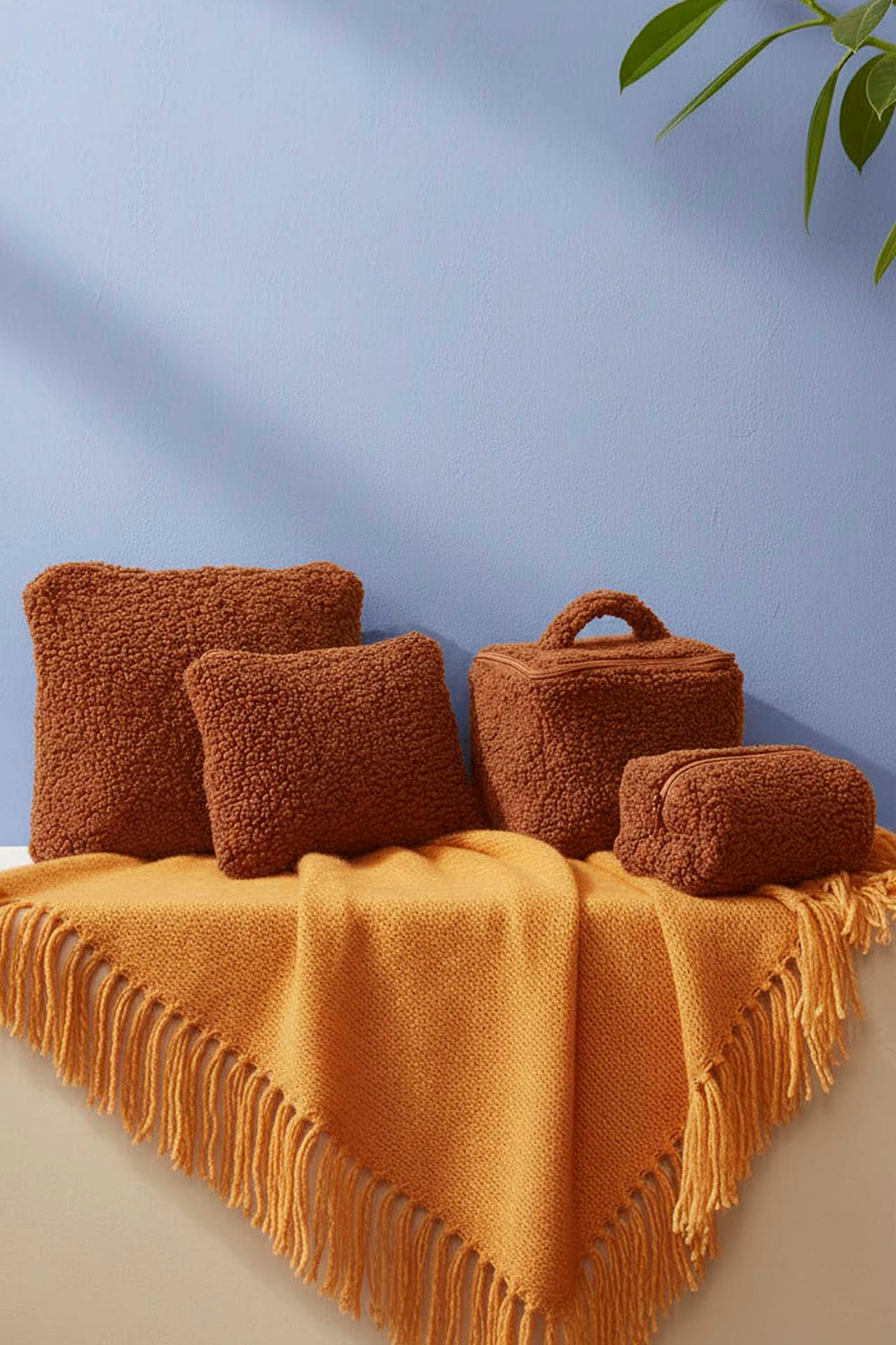 Tarçın Renk Teddy 4’lü Makyaj & Aksesuar Çanta Seti