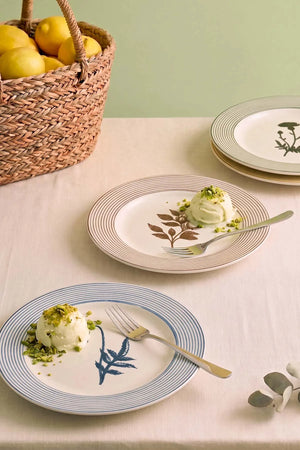 Floral Essence Assos 4'lü Pasta & Sunum Tabağı 22 cm – görsel 2