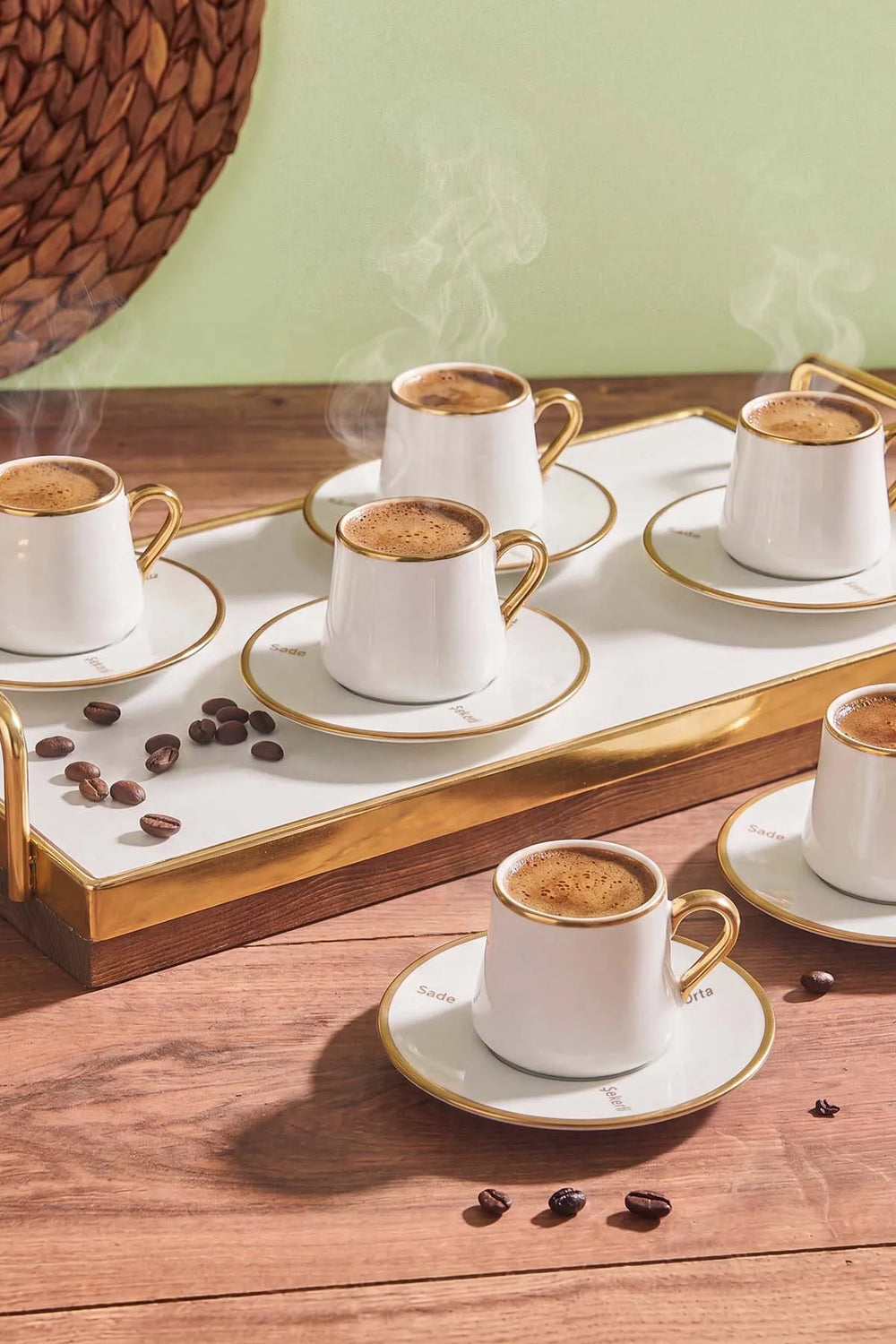 Beyaz Gold Detaylı 6 Kişilik Fincan Takımı – 12 Parça