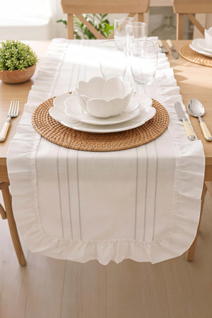 Beyaz Fırfırlı Colber Runner 45x115 cm – görsel 3