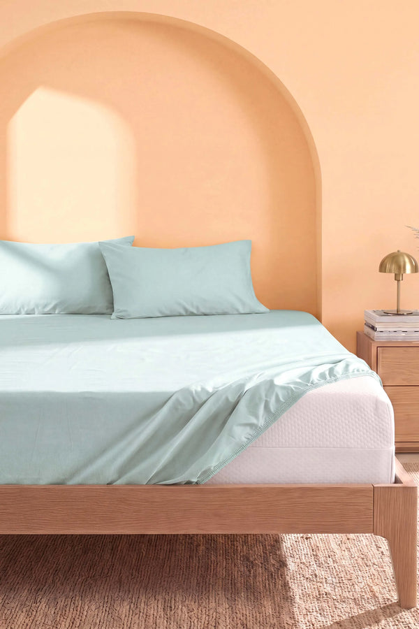 Soft Yeşil %100 Pamuklu Çift Kişilik Lastikli Çarşaf Takımı - 3 Parça