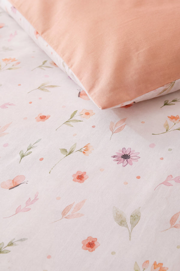 Soft Çiçekli Nefes Alan Pamuklu Çift Kişilik Nevresim Takımı - desen ve astar kumaş detayı