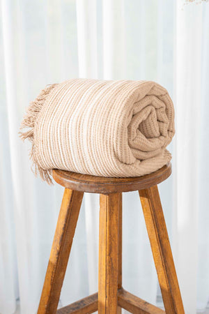 Veloura Bej Tek Kişilik Battaniye - Tv Battaniyesi 130x170 cm