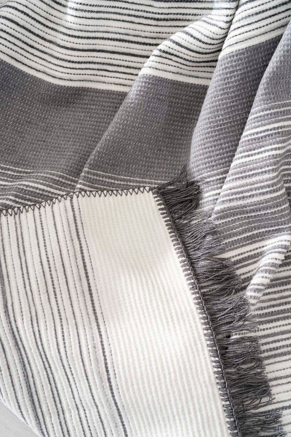 Veloura Antrasit Tek Kişilik Battaniye - Tv Battaniyesi 130x170 cm