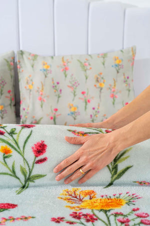 Begonvil Çift Kişilik Outlet Peluş Battaniye