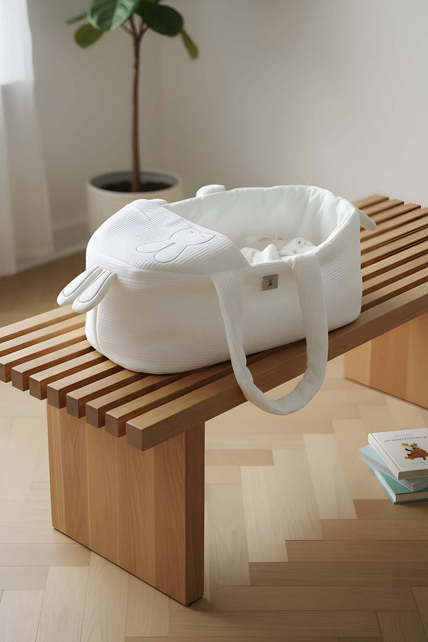 Tavşan Kulaklı Bebek Taşıma Çantası