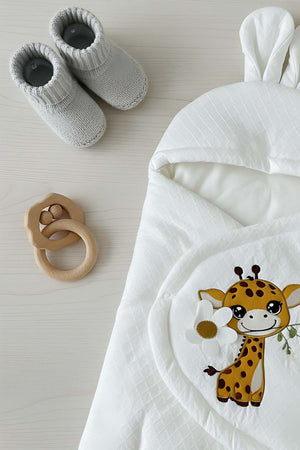 Zürafa Kulaklı Bebek Kundağı