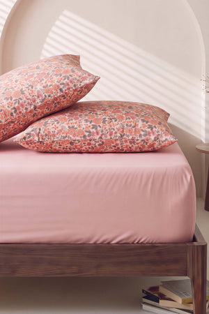 Pudra Pembe Bahar Çift Kişilik Lastikli Çarşaf Takımı 160x200 cm - 3 Parça