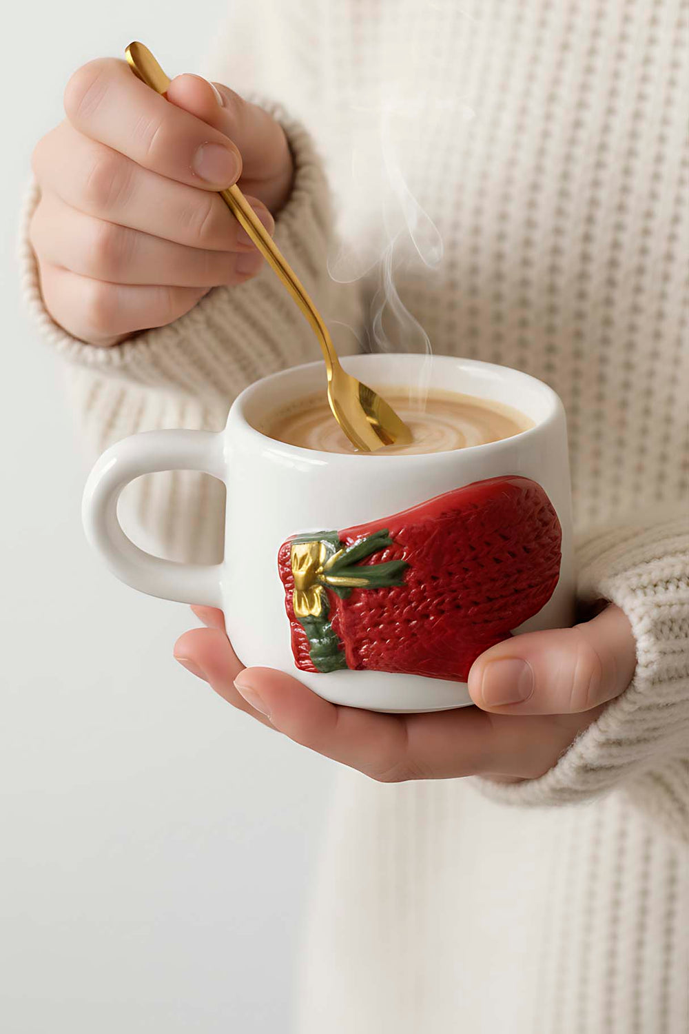 Eldiven Amore 24 K Altın Süslemeli El Yapımı Yılbaşı Hediyesi Seramik Double Kahve Fincanı, Mug, Kupa