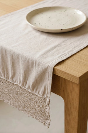 Gri Lacy Pamuklu Dantelli Runner 40x150 cm – görsel 5