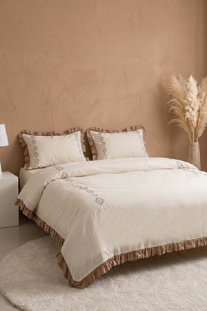 Damask Flora Çift Kişilik %100 Pamuklu Nevresim Takımı - 4 Parça