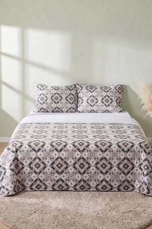 Nomad Geometrik Çift Kişilik Kapitone Pike & Çok Amaçlı Yatak Örtüsü - 3 Parça