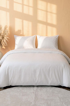 Beyaz Stripe Ranforce Çift Kişilik Nevresim Takımı – 4 Parça