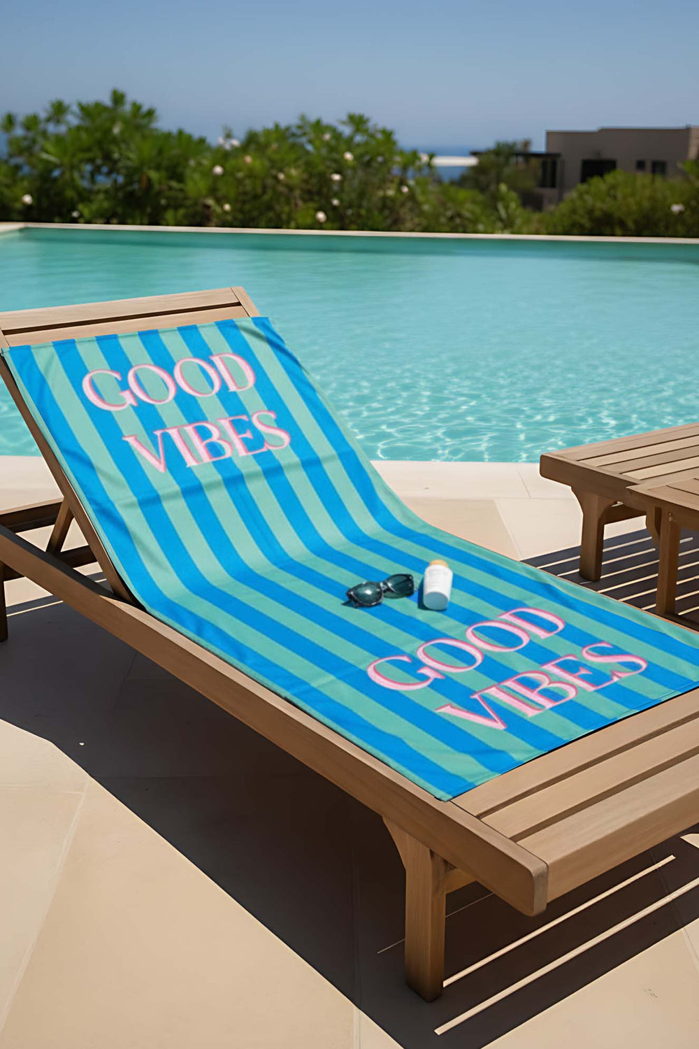 Good Vibes Çizgili Outlet Plaj Havlusu 70x150 cm