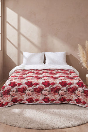 Kırmızı Gül 5D Çok Amaçlı Çift Kişilik Baskılı Pike & Yatak Örtüsü 200x220 cm