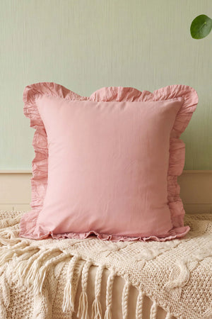 Pembe Fırfırlı Dekoratif Kırlent Kılıfı