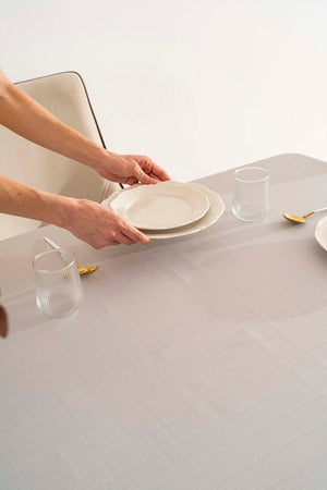 Nora Açık Gri Zarf Köşe Masa Örtüsü 150x220 cm