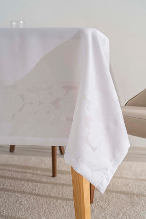 Jumbo Jakar Beyaz Sıvı İtici Leke Tutmaz Masa Örtüsü 160x220 cm