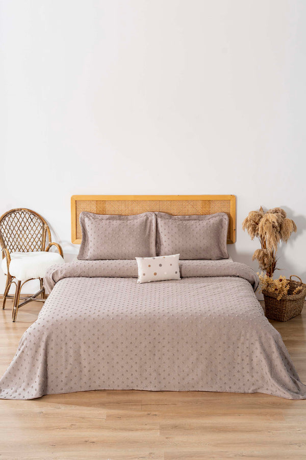 Talya Vizon Punch İşlemeli Çift Kişilik Yatak Örtüsü Takımı 4 Parça Uyku & Çeyiz Seti