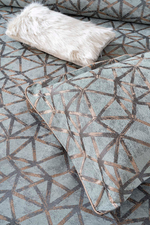 Eliz Yeşil Çift Kişilik Yatak Örtüsü Takımı 4 Parça Uyku & Çeyiz Seti