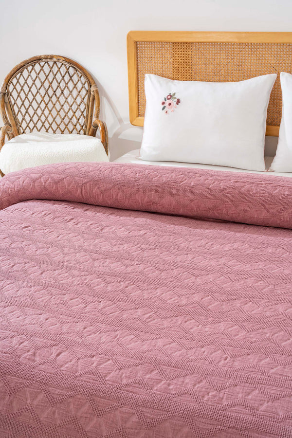 Felix Rose Nakışlı Çift Kişilik Pike Takımı 4 Parça Uyku & Çeyiz Seti