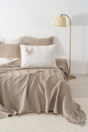 Arya Vizon Nakışlı Çift Kişilik %100 Pamuklu Nevresimli Pike Seti - 7 Parça Çeyiz Seti