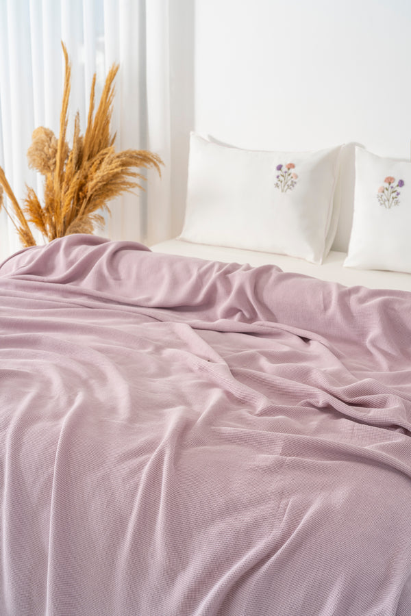 Missera Rose Nakışlı Çift Kişilik Pike Seti - 4 Parça Çeyiz Seti