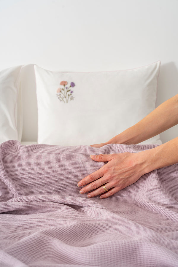 Missera Rose Nakışlı Çift Kişilik Pike Seti - 4 Parça Çeyiz Seti