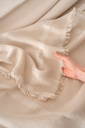 Amara Cappuccino Nakışlı Çift Kişilik %100 Pamuklu Nevresimli Pike Seti - 7 Parça Çeyiz Seti