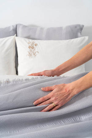 Amara Taş Nakışlı Çift Kişilik %100 Pamuklu Nevresimli Pike Seti - 7 Parça Çeyiz Seti