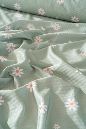 Minimal Yeşil Papatya Outlet Çift Kişilik Baskılı Pike 200 x 220 cm