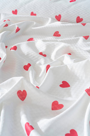 Kırmızı Kalpli Outlet Çift Kişilik Baskılı Pike 200 x 220 cm