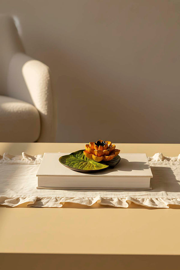 Sarı Lotus Çiçeği Dekoratif Tabak